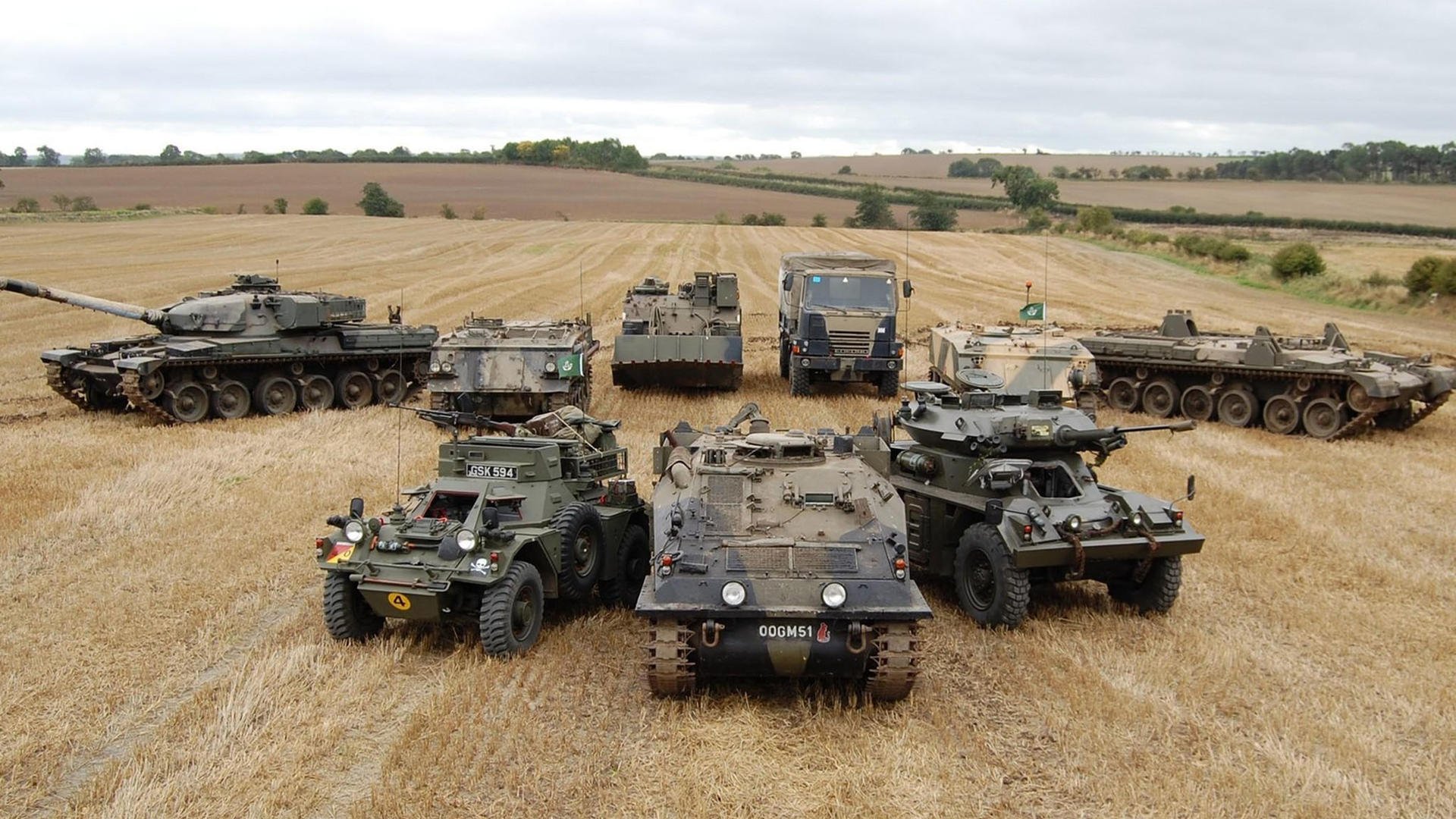 时间暂停的一秒，当霍勒迪在宇宙的寂静中投出那粒决定乾坤的球