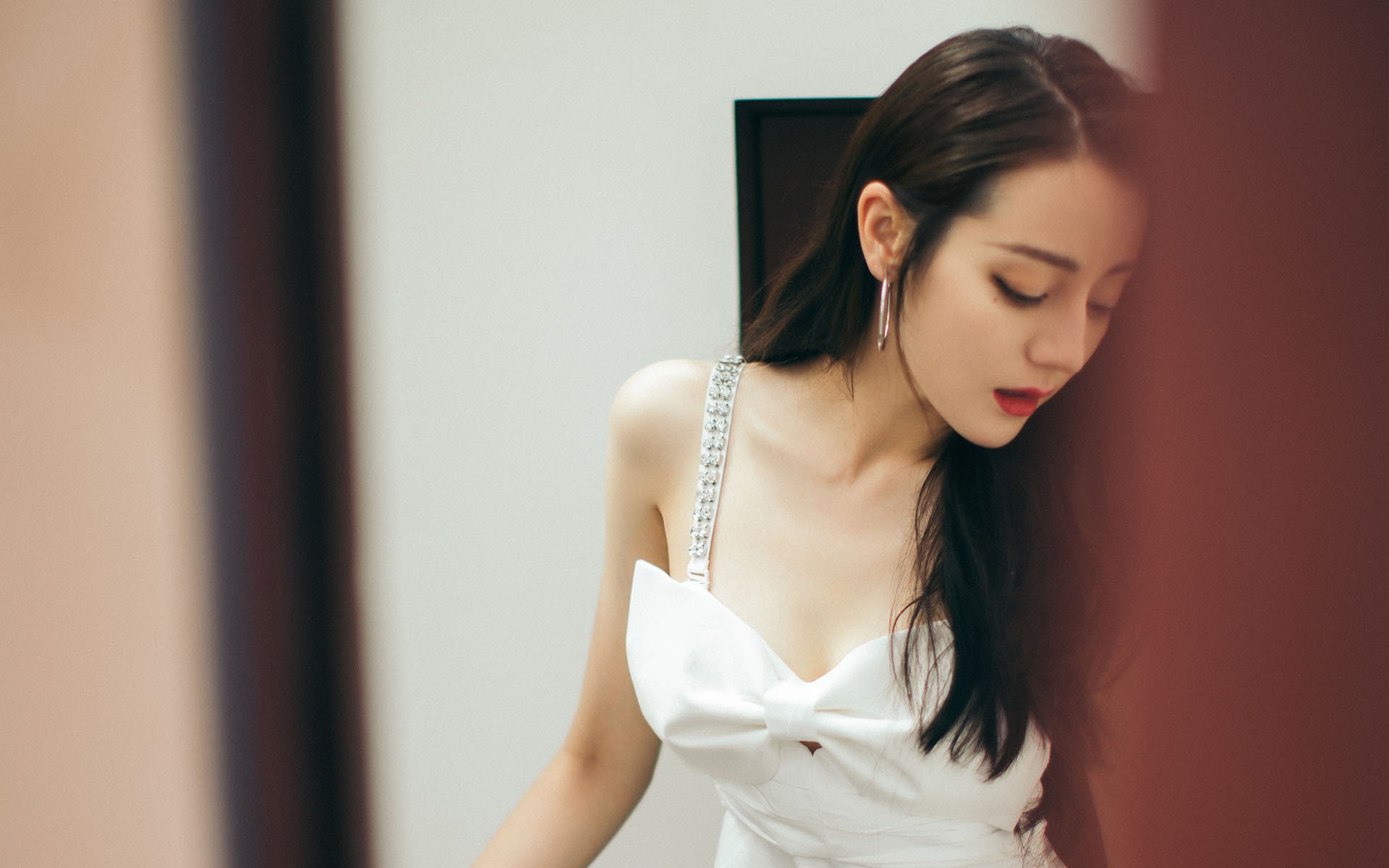 爱游戏-跨界交锋，当北京队遇上步行者，东契奇在平行赛场完成自我救赎